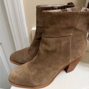 Brown Suede Ankle Boots by Band of Gypsies size 8.5